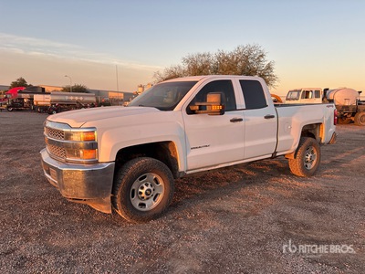 2019 Chevrolet Silverado 2500 HD 4x4 Extended Cab Pickup