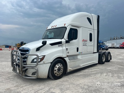 2023 Freightliner Cascadia 126 6x4 T/A Sleeper Truck Tractor