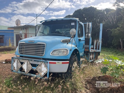 2009 Freightliner M2 106 Business Class M2 4x2 Van Truck (Inoperable)
