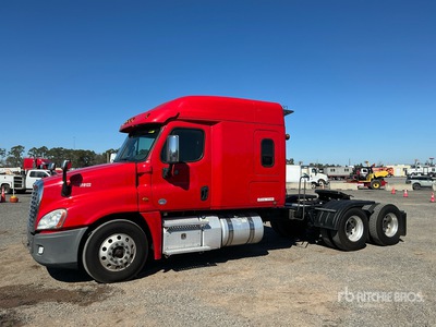2019 Freightliner Cascadia 125 6x4 T/A Sleeper Truck Tractor