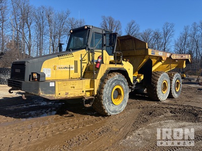 Komatsu HM400-2 Articulated Dump Truck