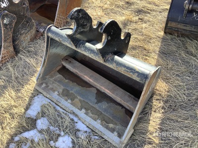 2022 Kubota K7254 36 in Cleanup Godet de pelleteuse