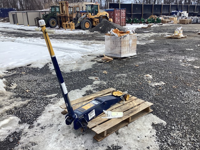 Hein-Werner HW93657 4-Ton Hydraulic Service Jack