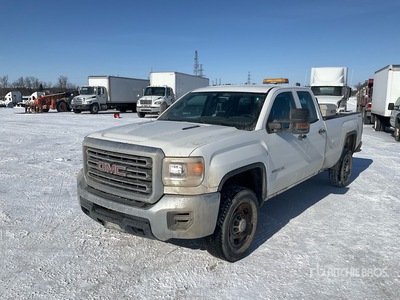 2015 GMC Sierra 2500HD 4x4 Extended Cab ピックアップ