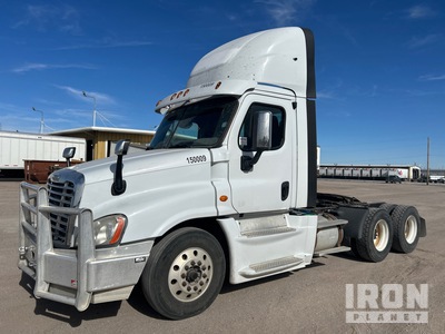 2015 Freightliner Cascadia 6x4 Day Cab Prime Mover