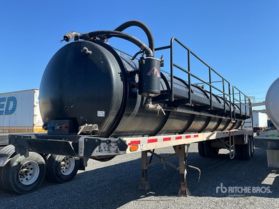 2014 PCI 150 bbl Vacuum Tanker Trailer