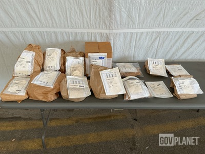 (287) Socket Head Cap Screws, (24) Hexagon Head Cap Screws & Assorted Items