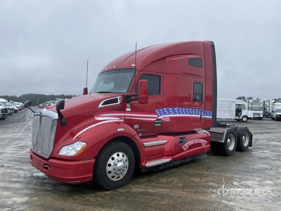 2017 Kenworth T680 6x4 Tracteur routier couchette