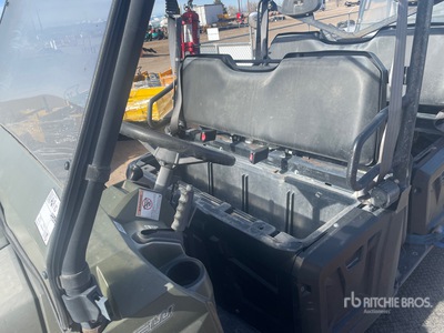 2011 Polaris R11WH76AG Utilitaire