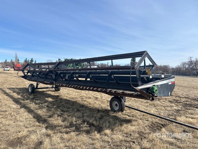 1994 MacDon 960 36 ft Draper Windrower Header