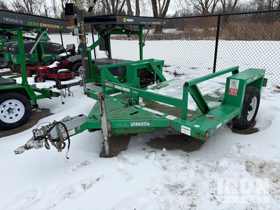 2016 JLG 4610 10 ft S/A Ground Load Trailer
