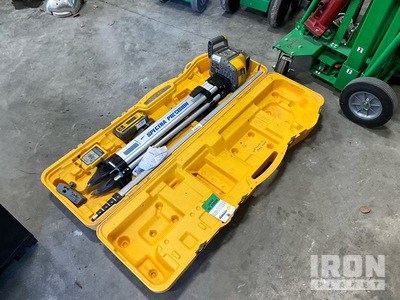 2018 Spectra Precision HV302 Laser Level