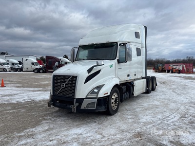 2019 Volvo VNL760 6x4 Cabeza Tractora Cabina Dormitorio