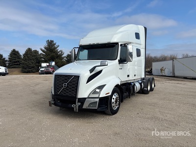 2019 Volvo VNL760 6x4 T/A Sleeper Truck Tractor