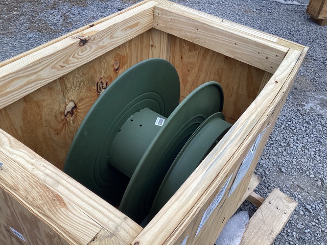 Heil Trailer 9670-1000 Hose Reel Assembly Heil Trailer 9670-1000 Hose Reel Assembly