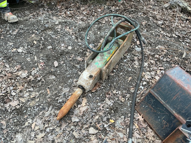 2019 FRD Q/C Hydraulic Breaker