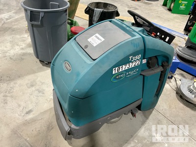 2019 Tennant T350 Stand-On Floor Scrubber