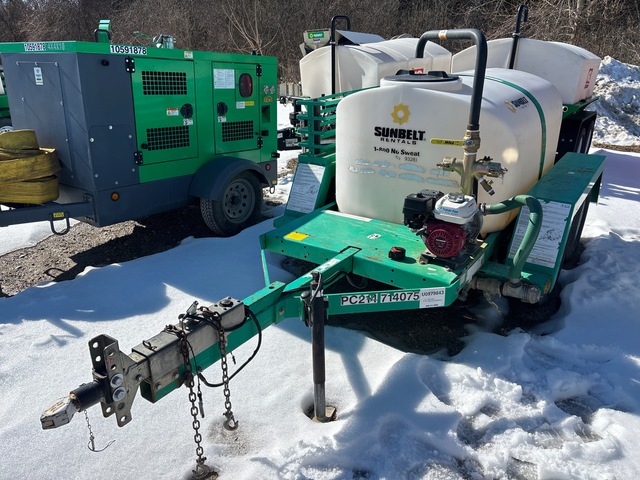 2015 Magnum MWT500 500 gal T/A Water Tank Trailer