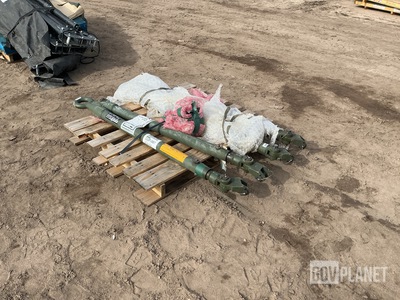 (2) HDT 92878 Towbars