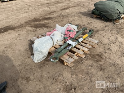 (2) HDT 92878 Towbars