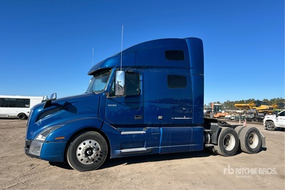 2023 Volvo VNL670 6x4 T/A Sleeper Truck Tractor