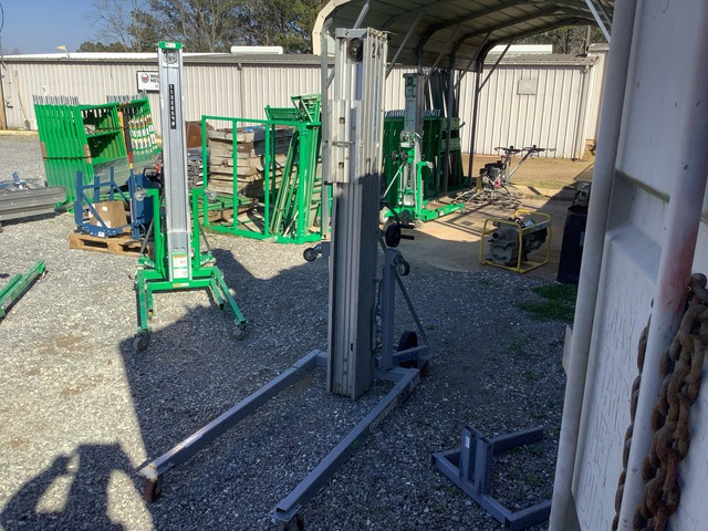 2019 Genie SLC-24 Material Hoist