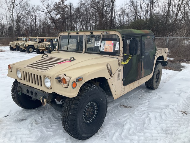 2008 AM General M1097R1 HMMWV 4 Door Soft Top w/Truck Body