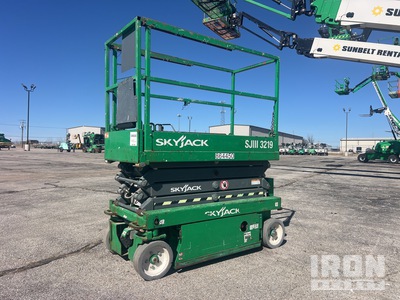 2016 Skyjack SJIII-3219 Electric Scissor Lift