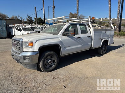 2018 GMC 2500 HD 4x2 Extended Cab Utility Truck