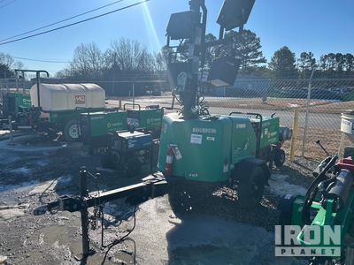 2017 Genie RL4 VERTICAL 6 kW Light Tower