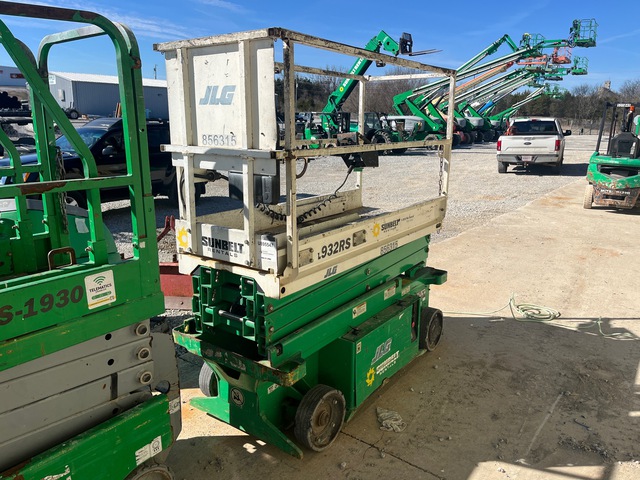 2016 JLG 1932RS Electric Scissor Lift (Inoperable)