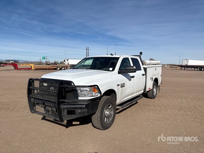 2017 Ram 3500 4x4 Crew Cab Autocarro di servizio