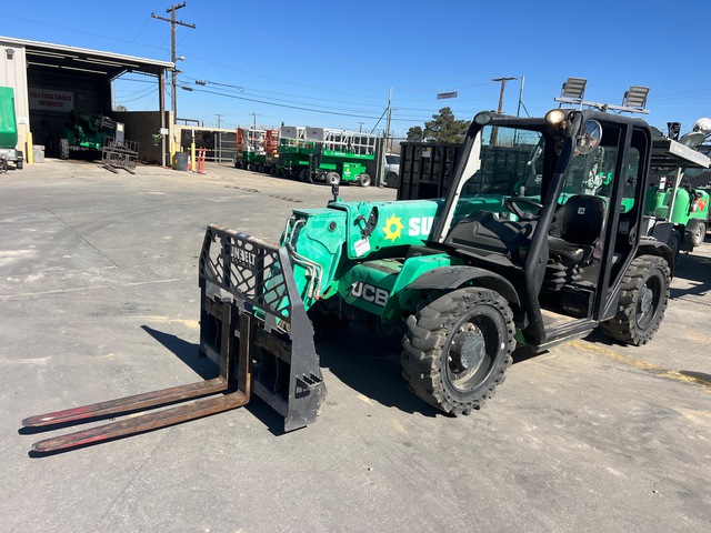 2017 JCB 525-60 Telehandler