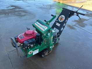 Matériel d'aménagement paysager