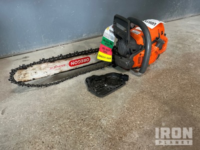 2021 Husqvarna 555 منشار جنزير