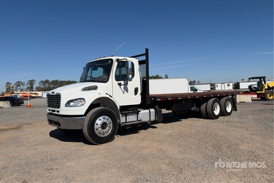 2015 Freightliner M2 106 6x4 Flatbed Truck