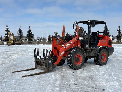 2016 Kubota R530 ホイールローダー