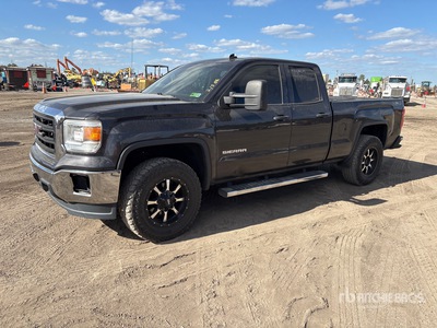 2014 GMC Sierra 1500 4x4 Extended Cab Pickup