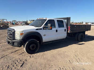 2016 Ford F-550 XL 4x4 Crew Cab Flatbed Truck