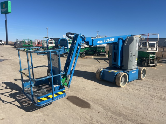 2015 Genie Z-30/20N 2WD Electric Articulating Boom Lift