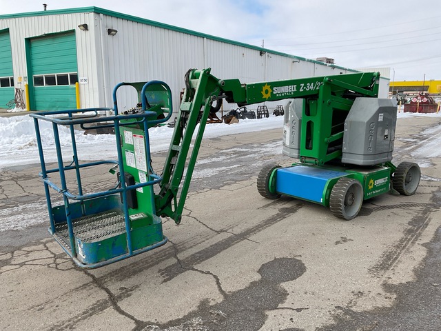 2015 Genie Z-34/22N 2WD Electric Articulating Boom Lift