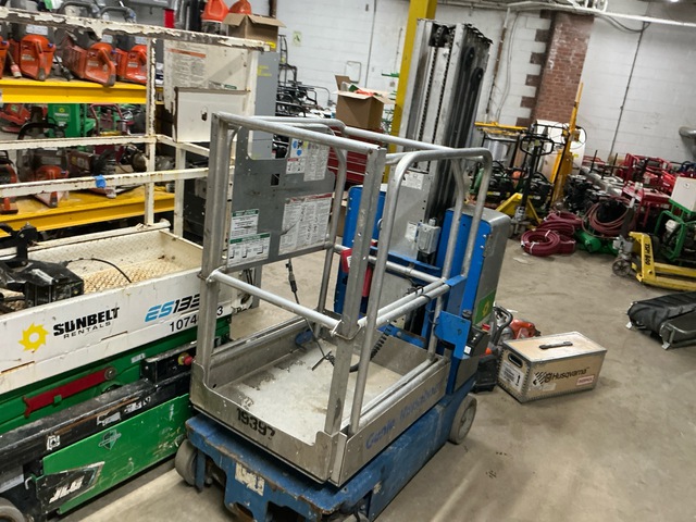 2016 Genie GR-20 Vertical Mast Lift 2016 Genie GR-20 Vertical Mast Lift