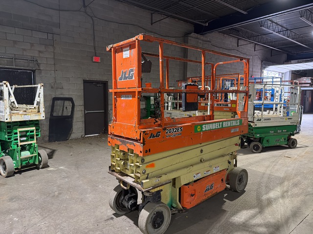 2016 JLG 2032ES Electric Scissor Lift