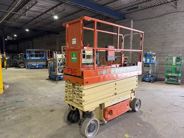 2017 JLG 2632ES Electric Scissor Lift