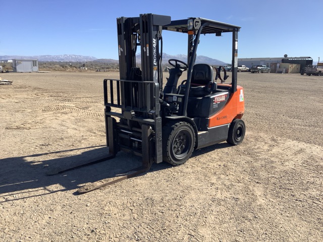 Doosan G30E-5 Forklift