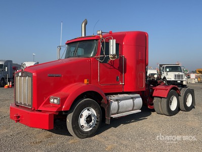 2011 Kenworth T800 6x4 T/A Sleeper Truck Tractor