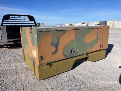 Enclosed Utility Bed