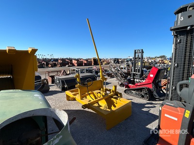 86 in 3-Point & Avion terrestre à direction compacte