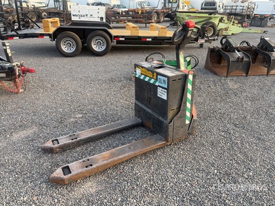 2016 Toyota 8HBW23 4500 lb Electric Pallet Jack