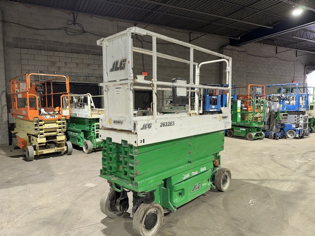 2017 JLG 2632ES Electric Scissor Lift
